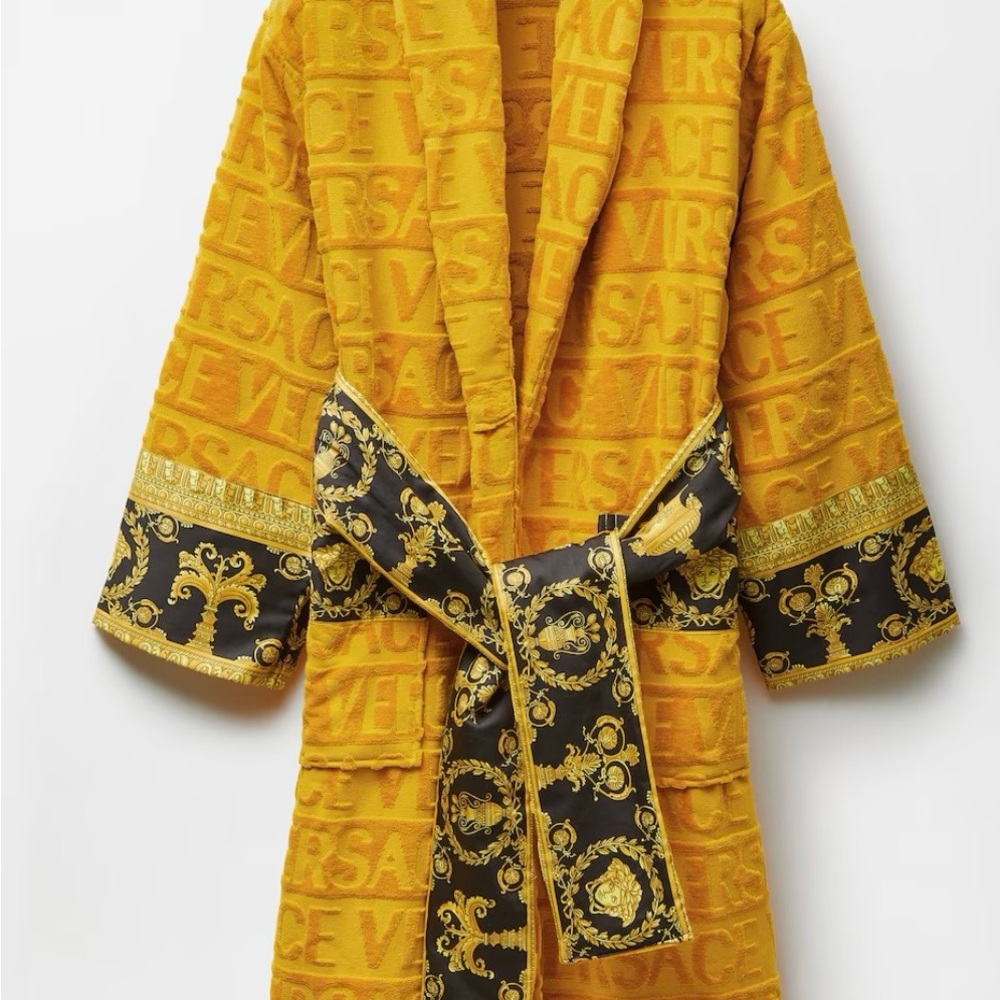 🔥Versace Gold Baroque Robe🔥 - Picture 1 of 11